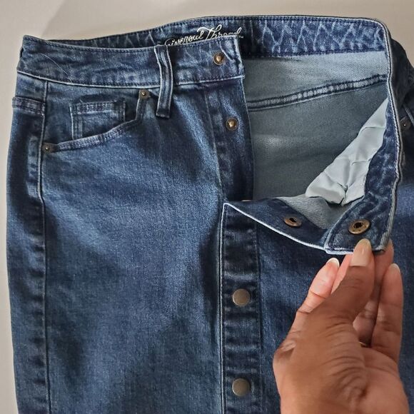 Universal Thread Women's Denim Skirt Size 2 Dark Wash Midi Jeans Pencil Skirt - Picture 4 of 6